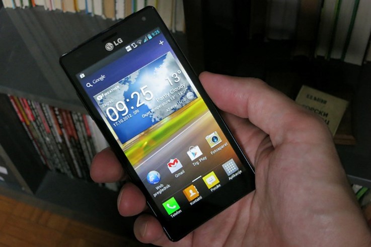 LG Optimus 4xHD (14).jpg